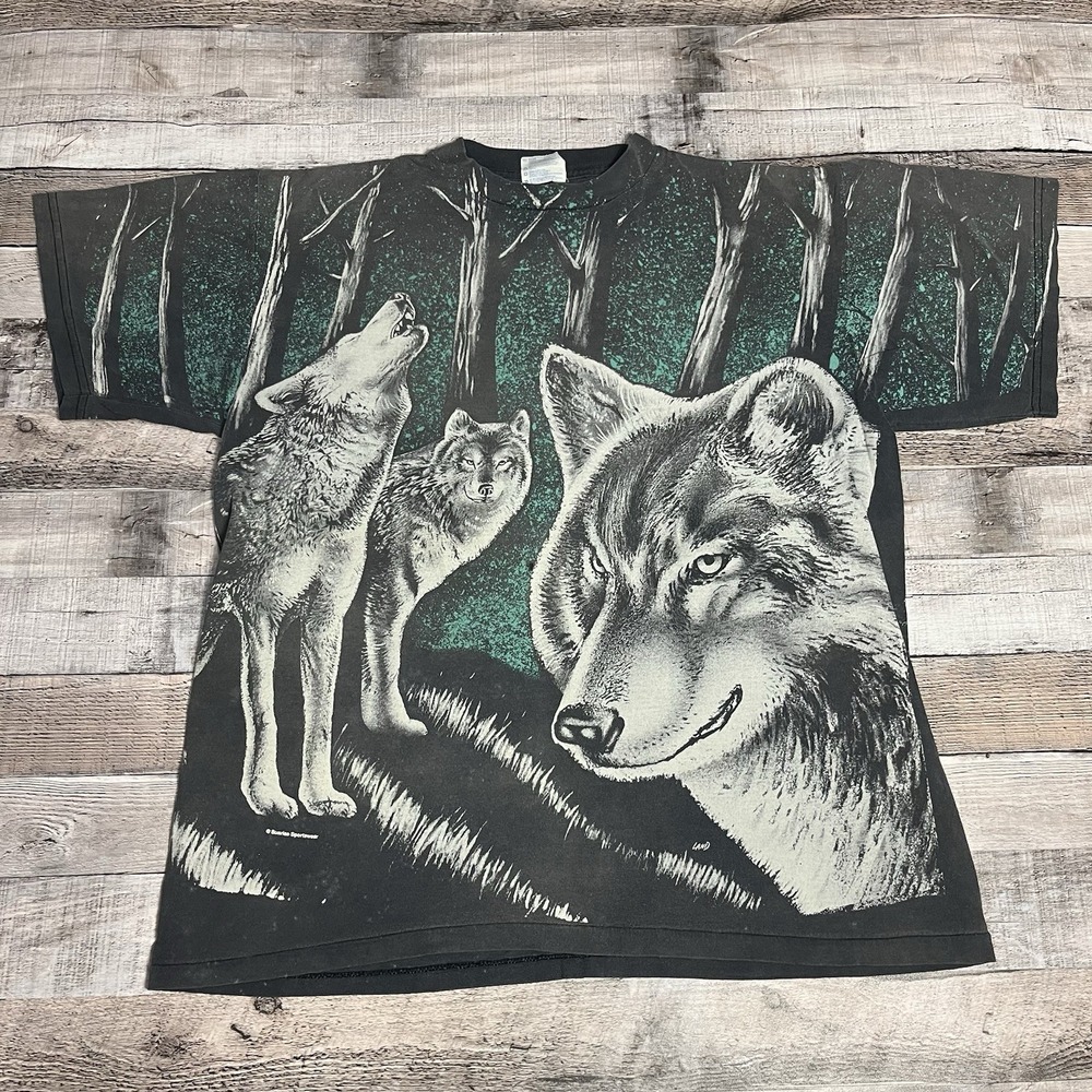 Wolf Shirt Size Large Black Vintage 90s AOP Nature Tee Wolves Moon Forest